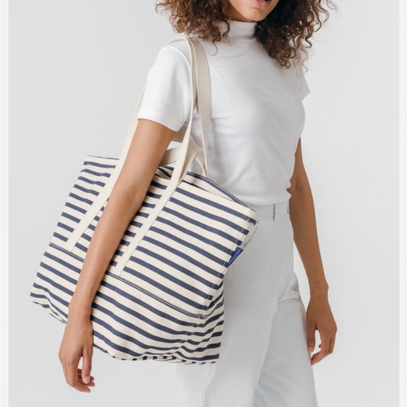 BAGGU Handbags - Baggu Large canvas tote bag in sailor stripe